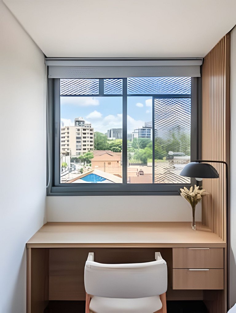 Studio em Pinheiros com Piscina e Academia - PG107