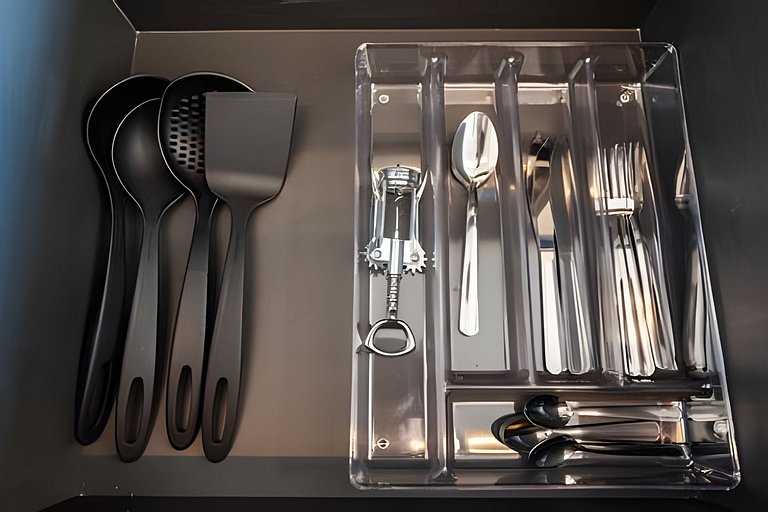 Studio em Pinheiros com Piscina e Academia - PG107