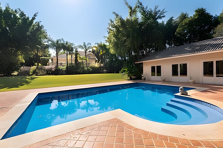 Condomínio Vila Real - Villa de Luxo com Piscina