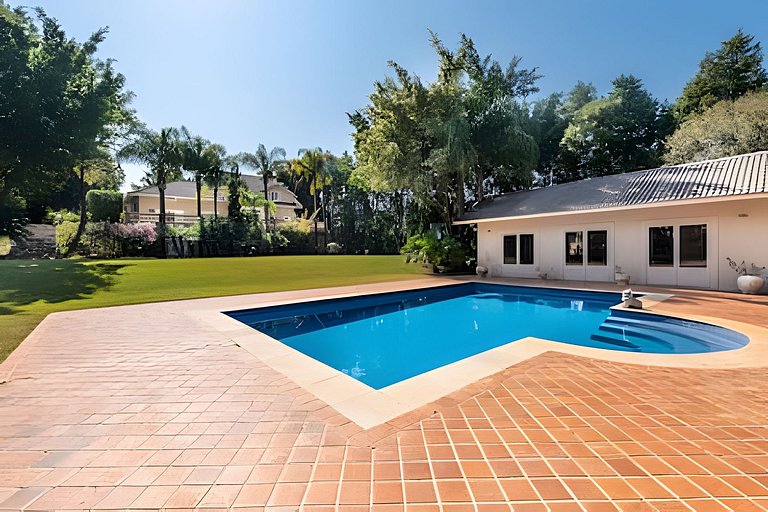 Condomínio Vila Real - Villa de Luxo com Piscina