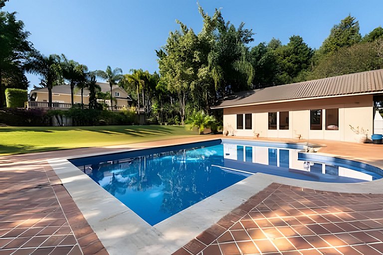 Condomínio Vila Real - Villa de Luxo com Piscina