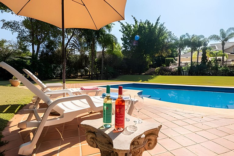 Condomínio Vila Real - Villa de Luxo com Piscina