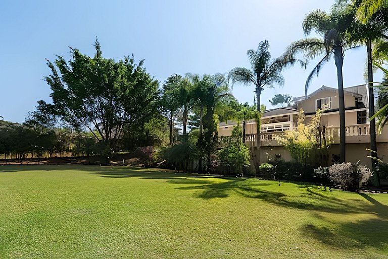 Condomínio Vila Real - Villa de Luxo com Piscina