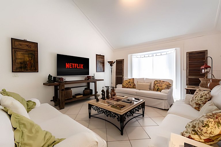 Condomínio Vila Real - Villa de Luxo com Piscina