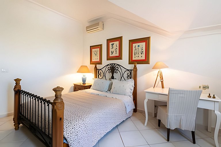 Condomínio Vila Real - Villa de Luxo com Piscina