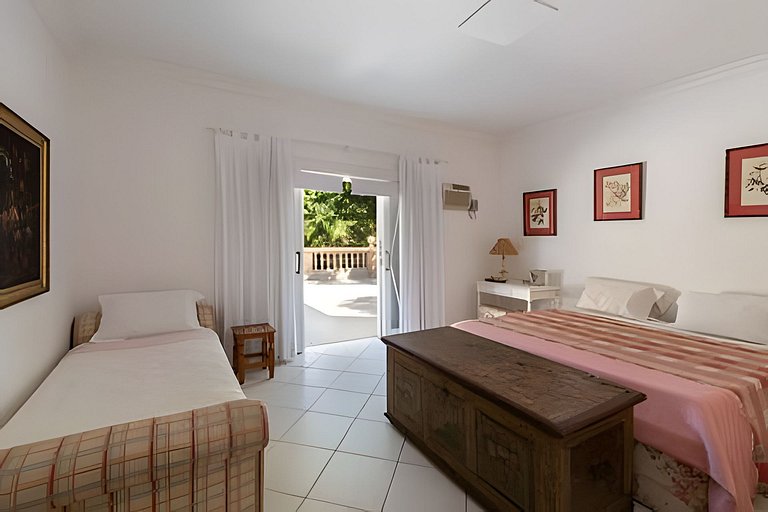 Condomínio Vila Real - Villa de Luxo com Piscina