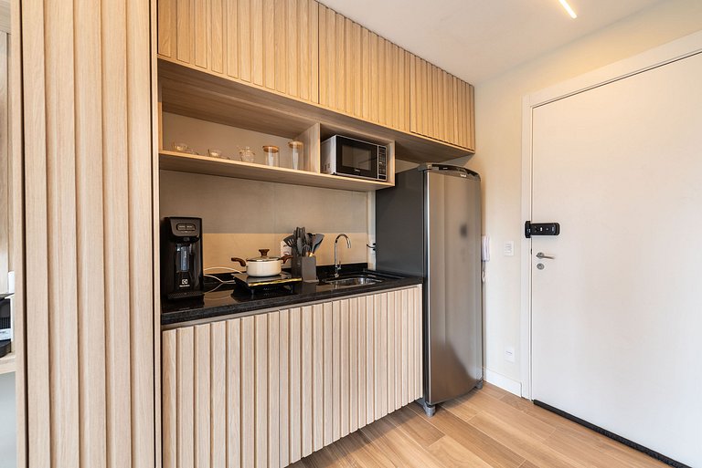 Studio de Alto Padrão com Academia - SB414