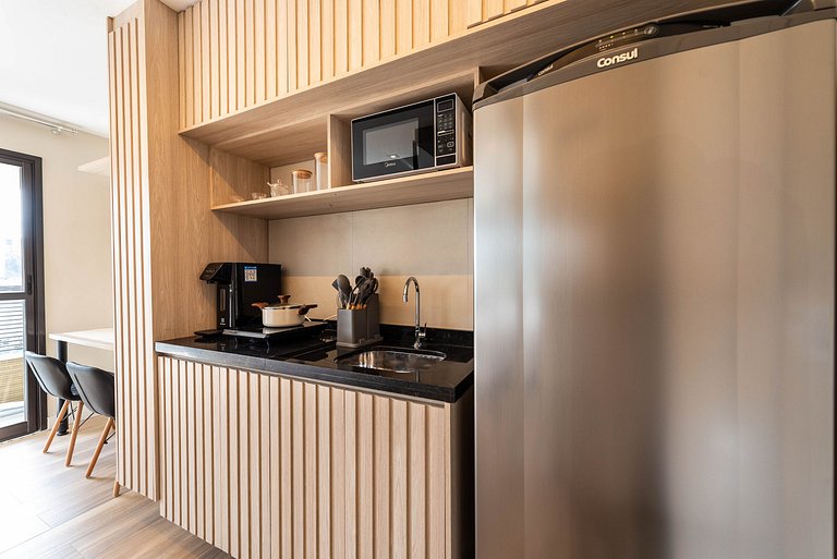 Studio de Alto Padrão com Academia - SB414