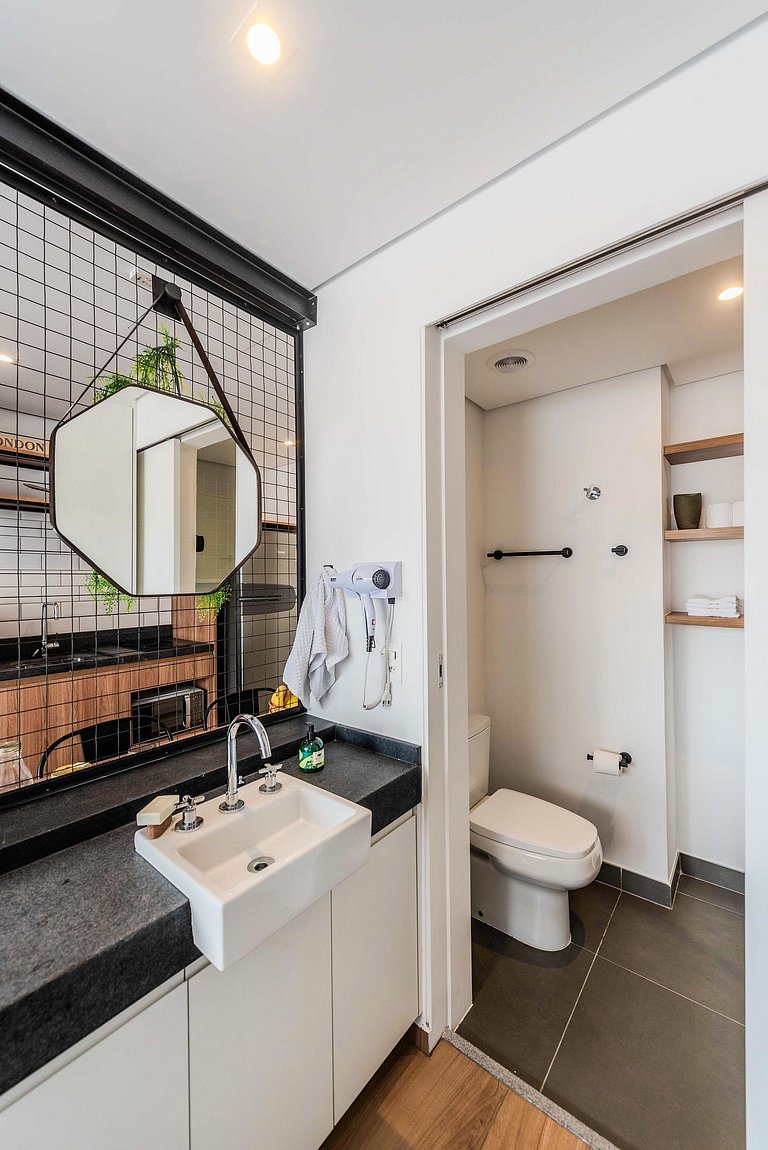 Studio NY em Pinheiros com Piscina e Acad. - PG305