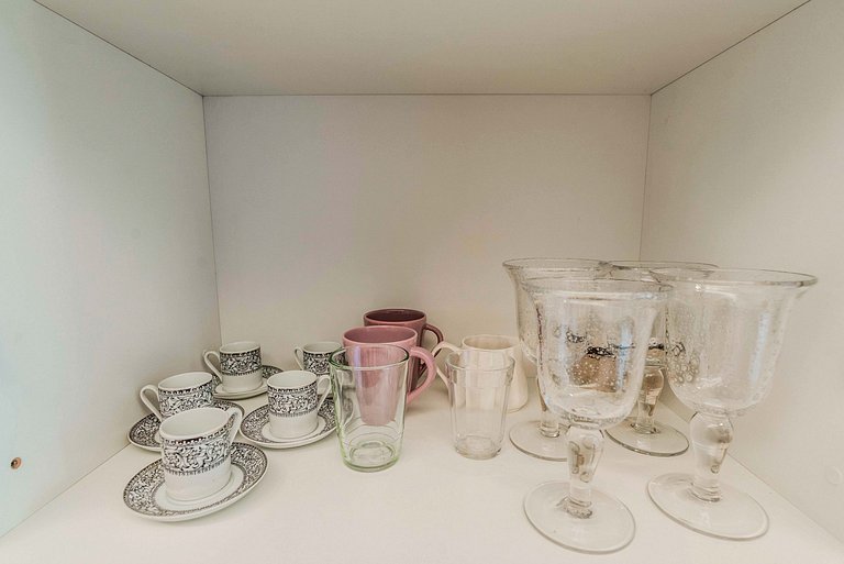 Studio em Pinheiros c/ Vista Espetacular - PG508