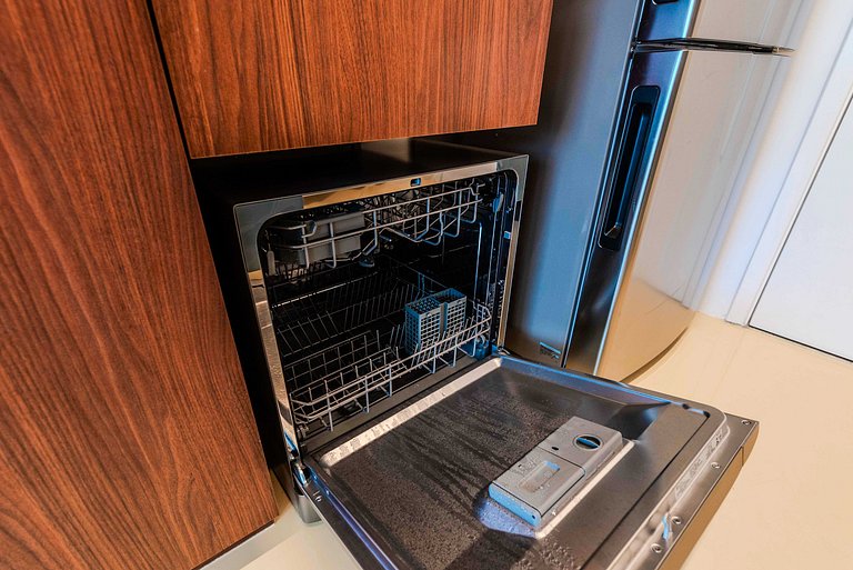 Studio em Pinheiros c/ Vista Espetacular - PG508