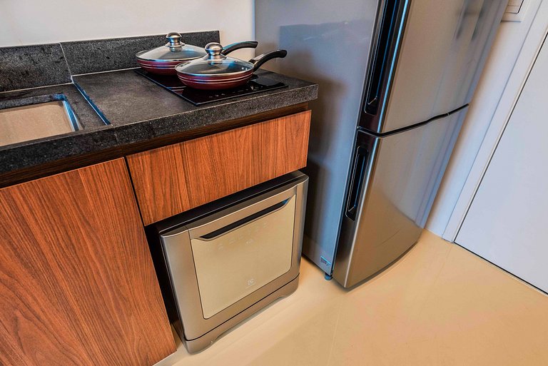 Studio em Pinheiros c/ Vista Espetacular - PG508