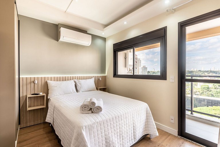 Studio c/ vista e piscina no Brooklin - SB1406