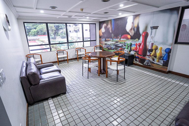 Flat com Limpeza Diária, Piscina e Praia - DL1804