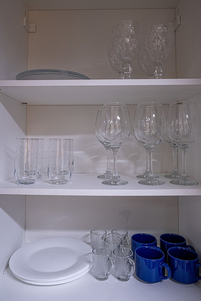 Flat c/ Limpeza Diária | Piscina e Praia - DL1804