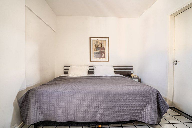 Flat c/ Limpeza Diária | Piscina e Praia - DL1804