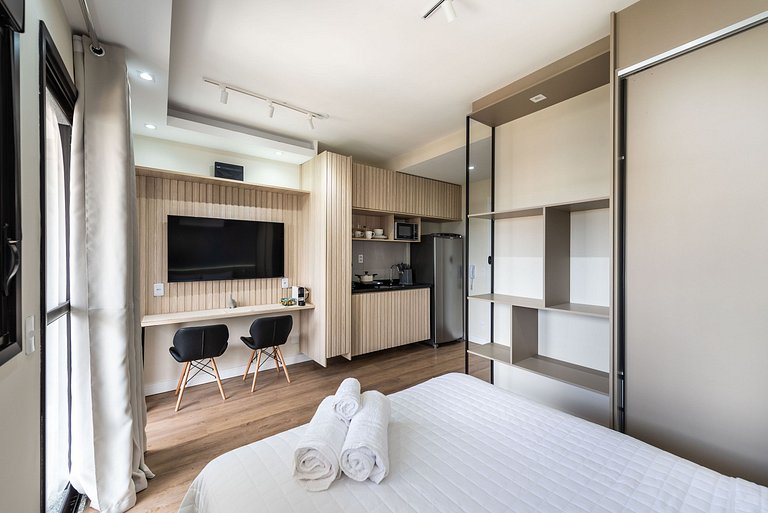 Studio c/ vista e piscina no Brooklin - SB1406