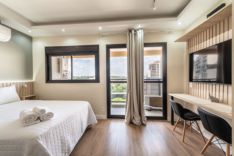 Studio c/ vista e academia no Brooklin - SB1406