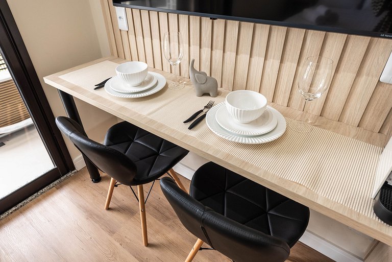 Studio c/ vista e academia no Brooklin - SB1406