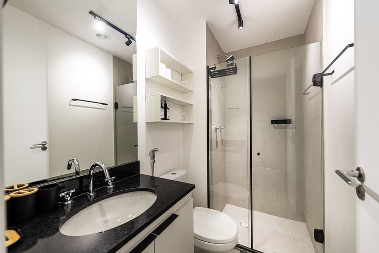 Studio c/ vista e piscina no Brooklin - SB1406