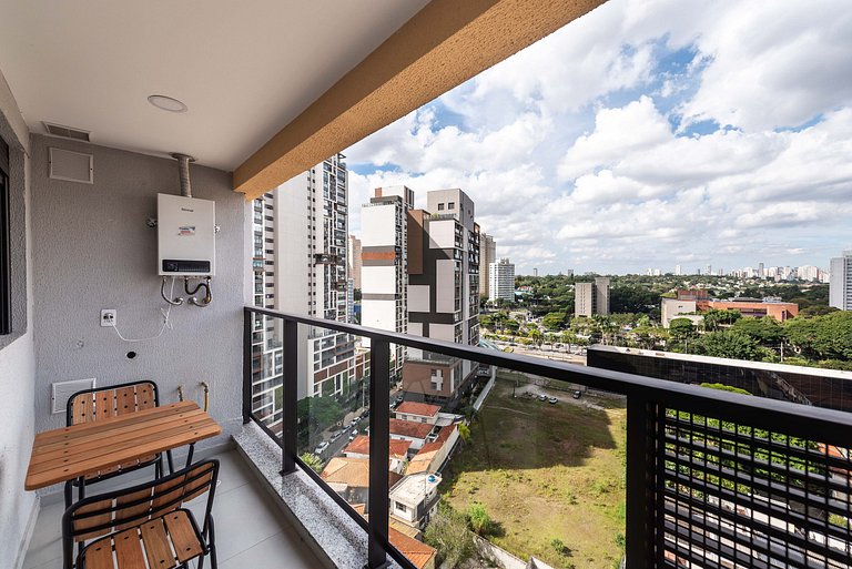 Studio c/ vista e academia no Brooklin - SB1406