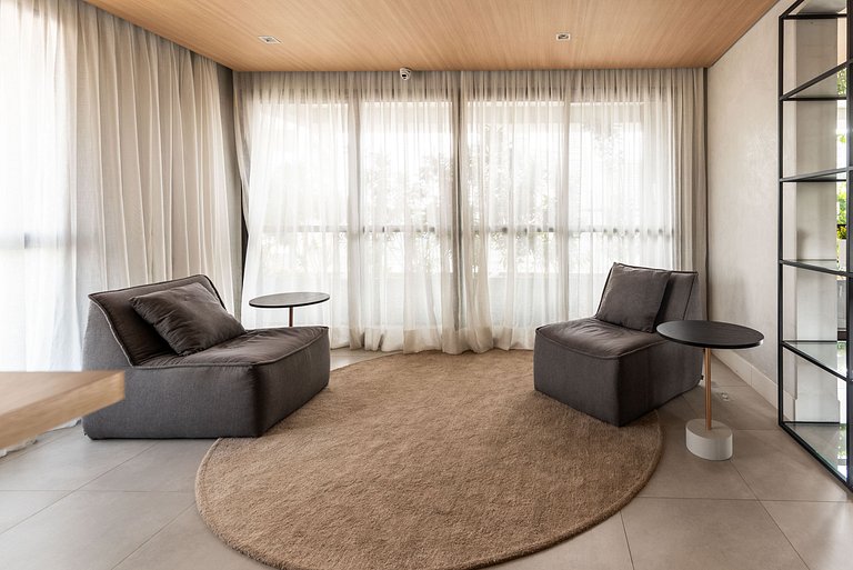 Studio c/ vista e academia no Brooklin - SB1406