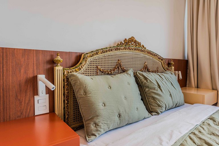 Studio em Pinheiros c/ Vista Espetacular - PG508