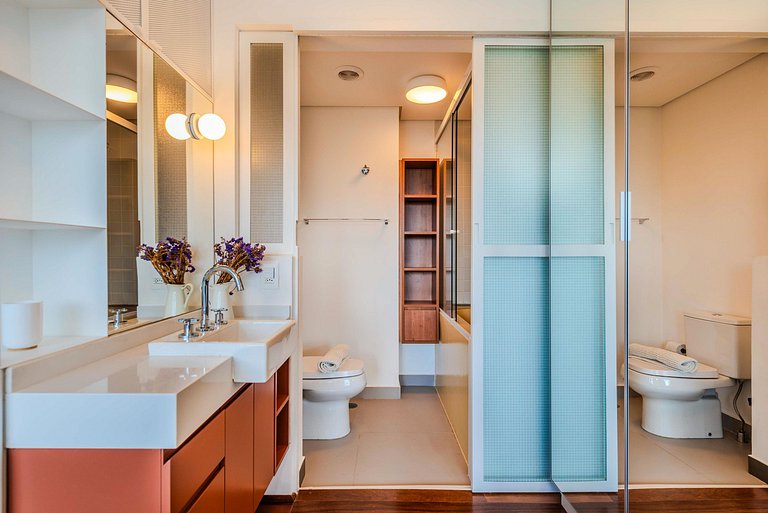 Studio em Pinheiros c/ Vista Espetacular - PG508