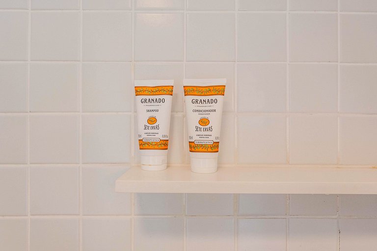 Studio em Pinheiros c/ piscina e coworking - PG508