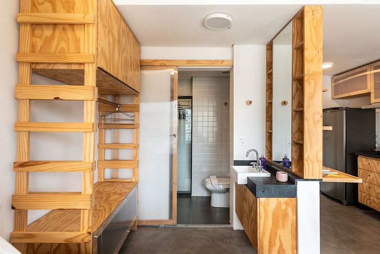 Studio com Vista Incrível em Pinheiros - PG714