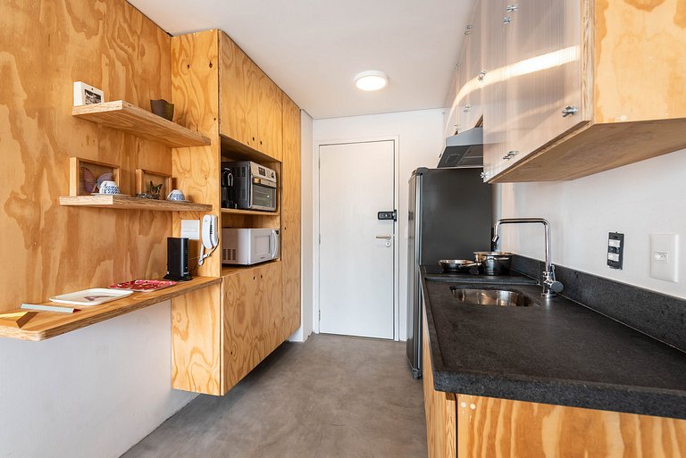 Studio com Vista Incrível em Pinheiros - PG714