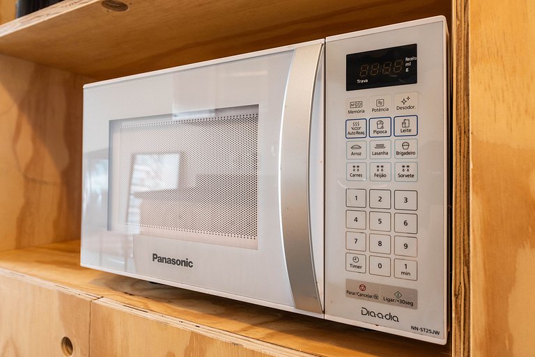 Studio com Vista Incrível em Pinheiros - PG714