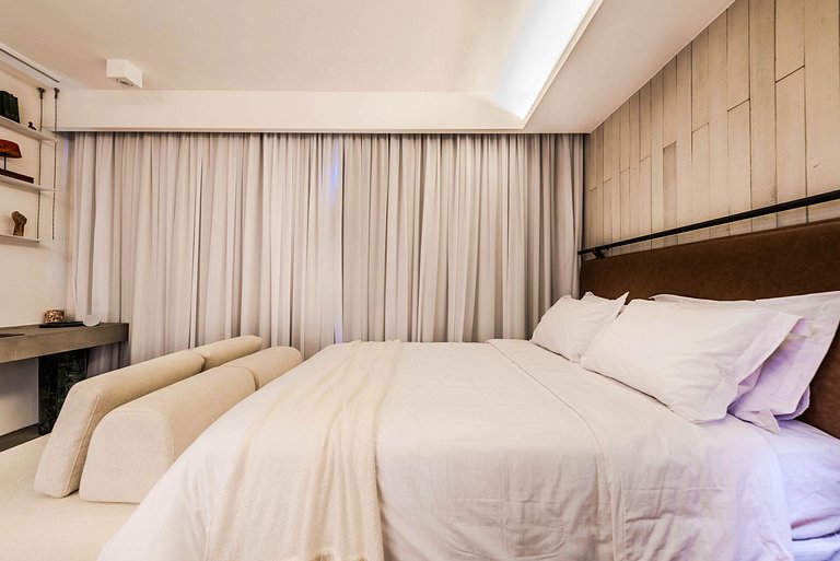 Apto Design c/ Piscina no Rooftop - PG716