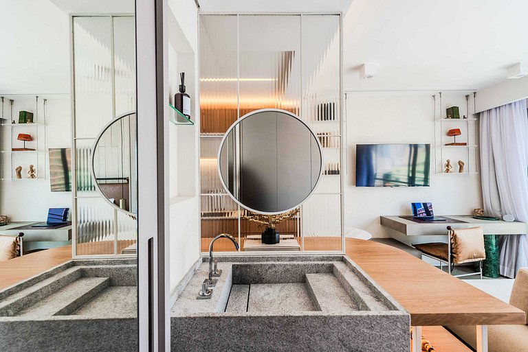 Apto Design c/ Piscina no Rooftop - PG716