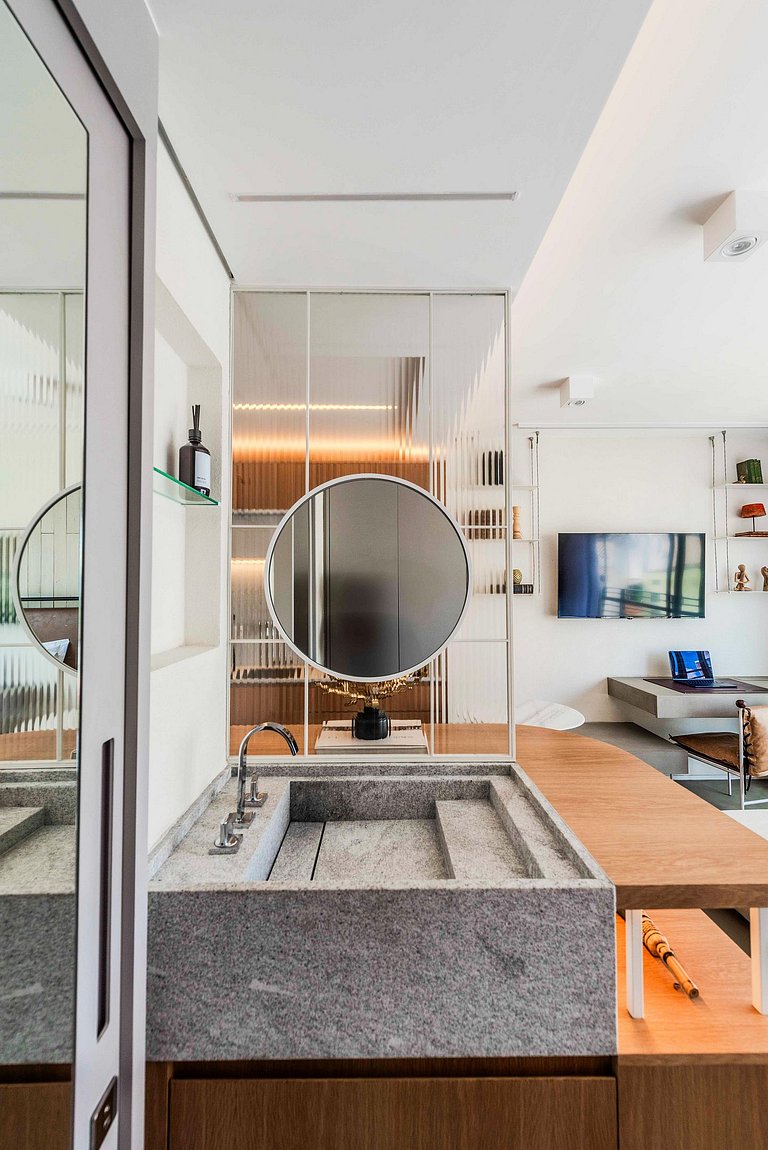 Apto Design c/ Piscina no Rooftop - PG716