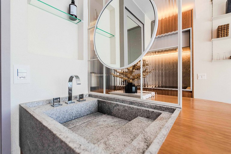 Apto Design c/ Piscina no Rooftop - PG716