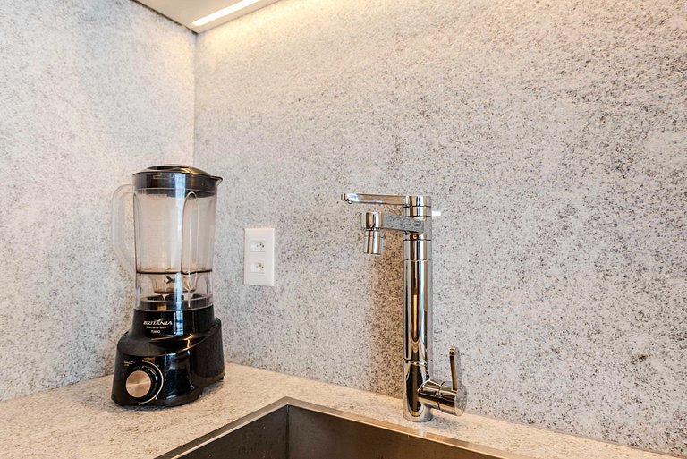 Apto Design c/ Piscina no Rooftop - PG716