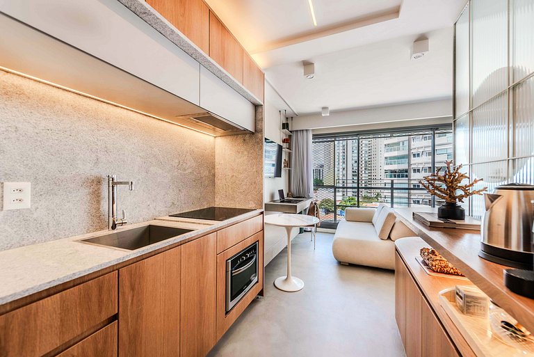 Apto Alto Padrão c/ Piscina no Rooftop - PG716