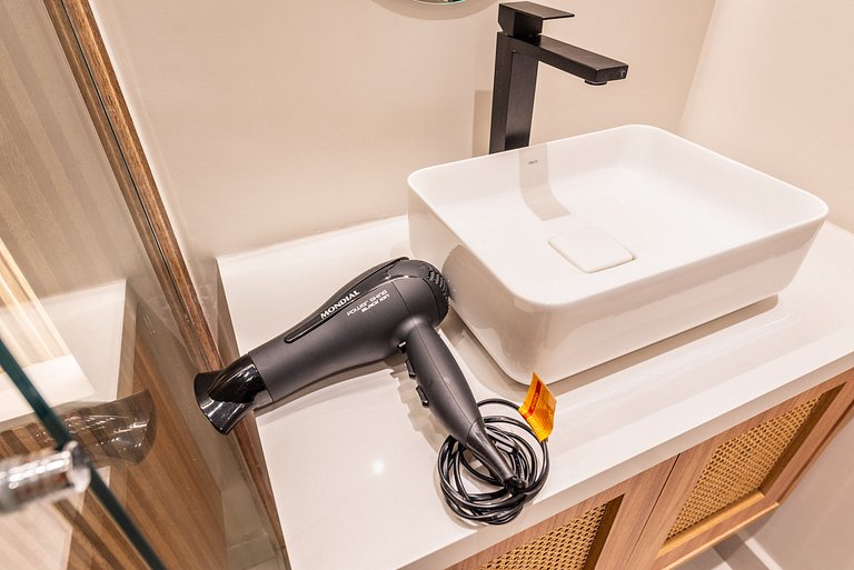 Studio Exclusivo com Piscina em Pinheiros - PG413