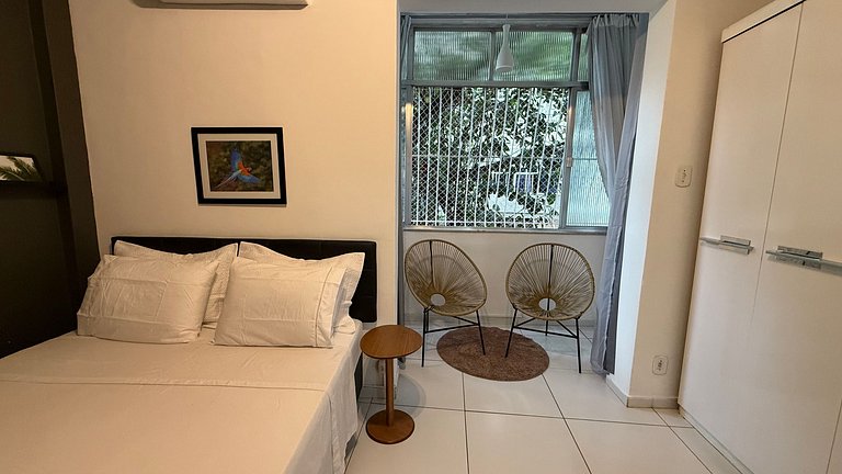 Apartamento a 2 Quadras da Praia e Metrô - RP250