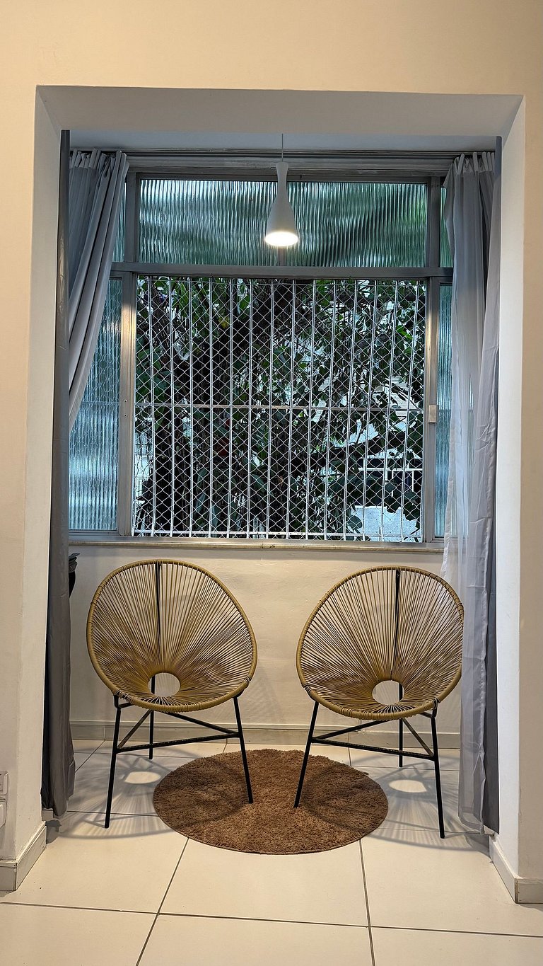 Apartamento a 2 Quadras da Praia e Metrô - RP250