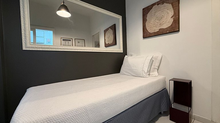 Apartamento a 2 Quadras da Praia e Metrô - RP250