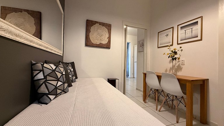 Apartamento a 2 Quadras da Praia e Metrô - RP250