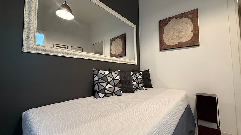 Apartamento a 2 Quadras da Praia e Metrô - RP250