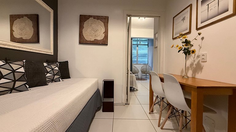 Apartamento a 2 Quadras da Praia e Metrô - RP250