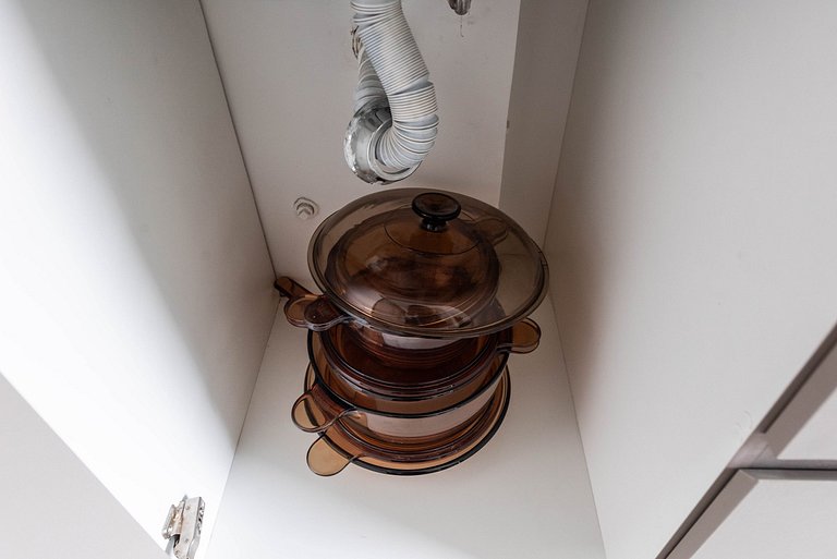 Studio em Pinheiros com piscina e academia - PG712