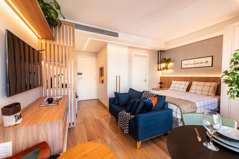 Studio com Piscina e Metrô em Pinheiros - PG313