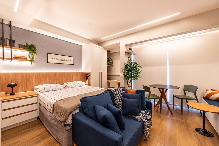 Studio com Piscina e Metrô em Pinheiros - PG313