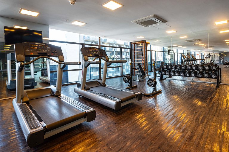 Studio Alto Padrão com Limpeza Diária - EF49