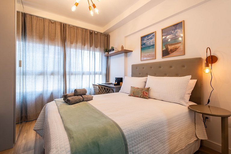 Studio Charmoso no Metrô Praça da Árvore - FL907